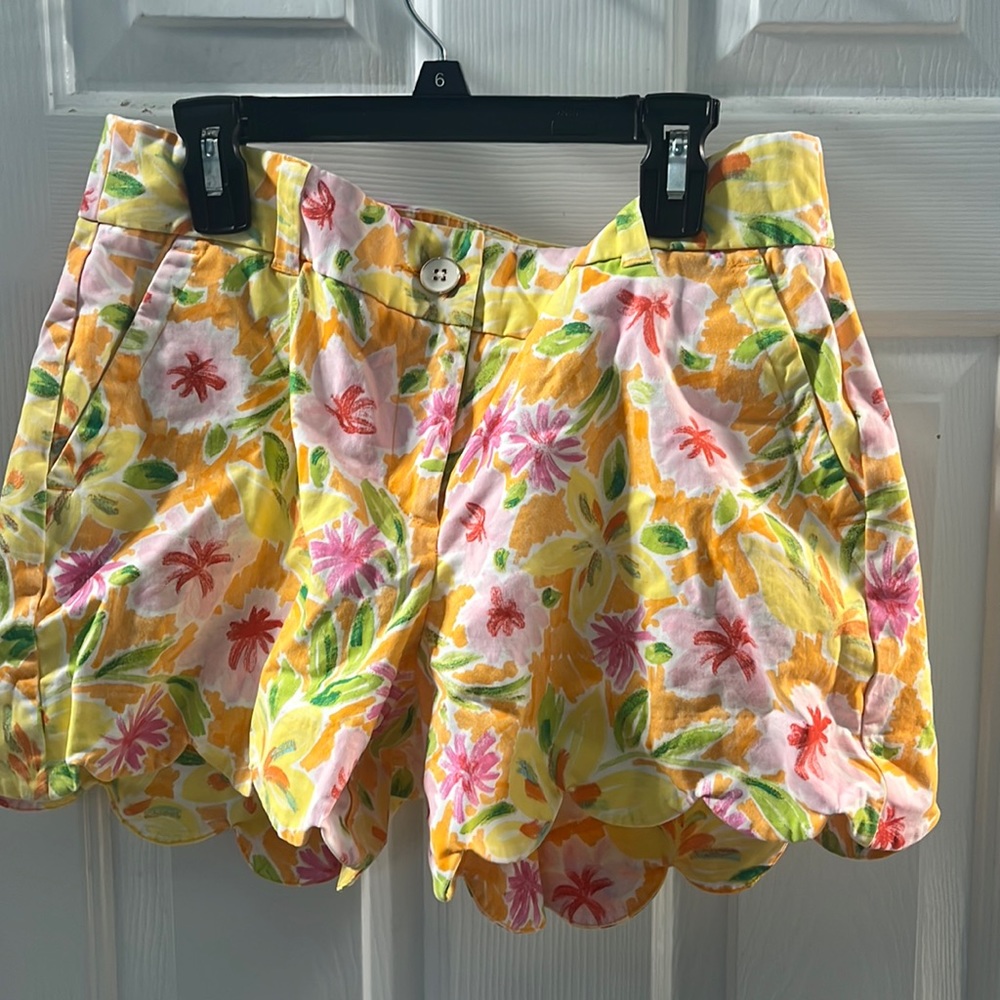 Crown and Ivy Yellow and Orange Floral Shorts